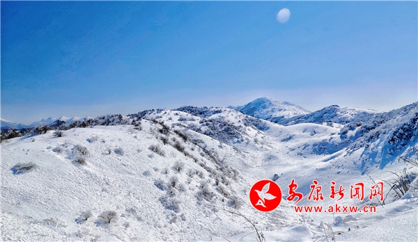 ƽ�����(y��ng)�(zh��n)����ѩ���V ͯԒ(hu��)С�(zh��n)