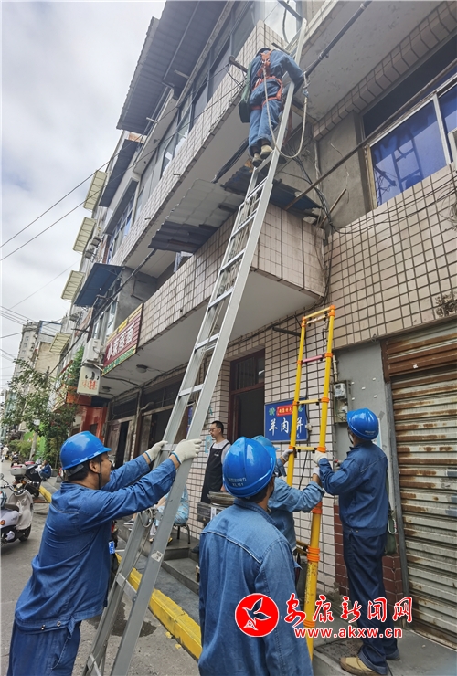 �h�I늾W�ˆT�������R����|�M������