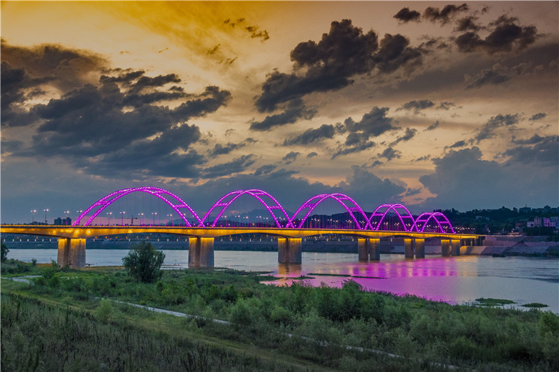 �����Ę�